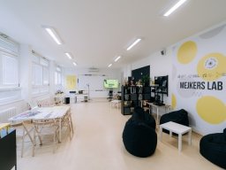 Мејкерс лаб